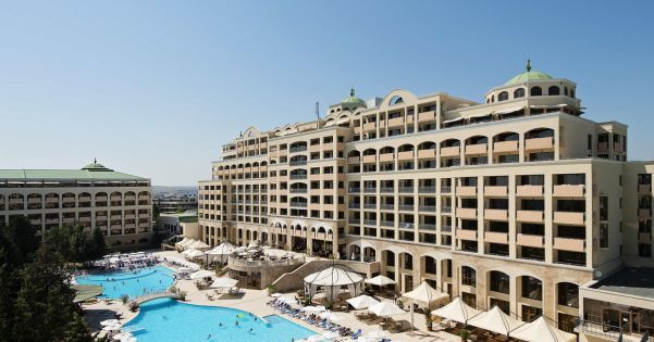 Сол Несебър Палас