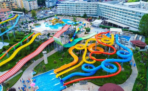 Аква Невис Хотел и Аквапарк