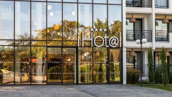 iHotel