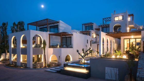 VAYA SUITES