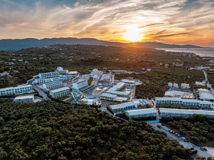 CARETTA PARADISE HOTEL & WATERPARK TRAGAKI