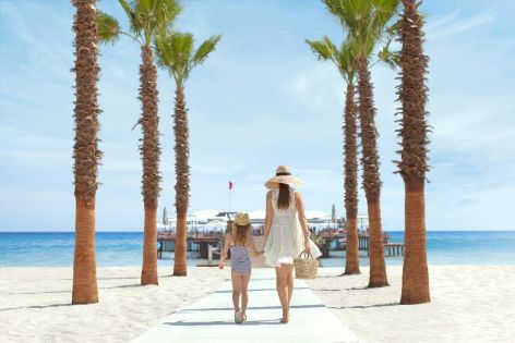 Нова Година 2026 в БЕЛЕК с 5 нощ. автобус от София, Пловдив, Стара Загора,Варна и Бургас